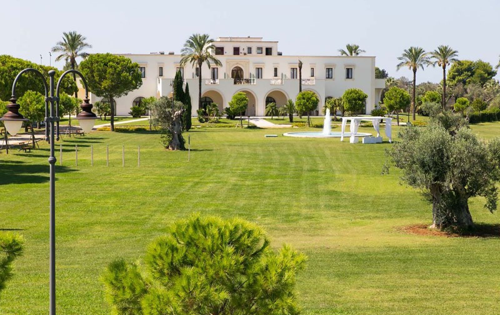 Tenuta La Baronessa Hotel 4 Stelle Gallipoli - Sito Ufficiale